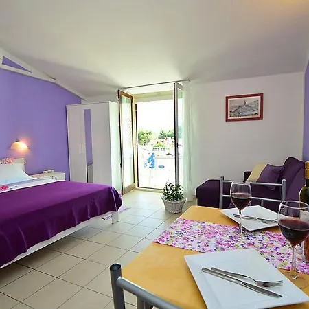 Family Friendly Apartments With A Swimming Pool Tribunj, Vodice - 4211 *