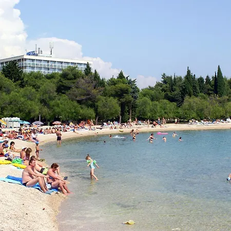 Family Friendly With A Swimming Pool Tribunj, Vodice - 4211 Apartamento